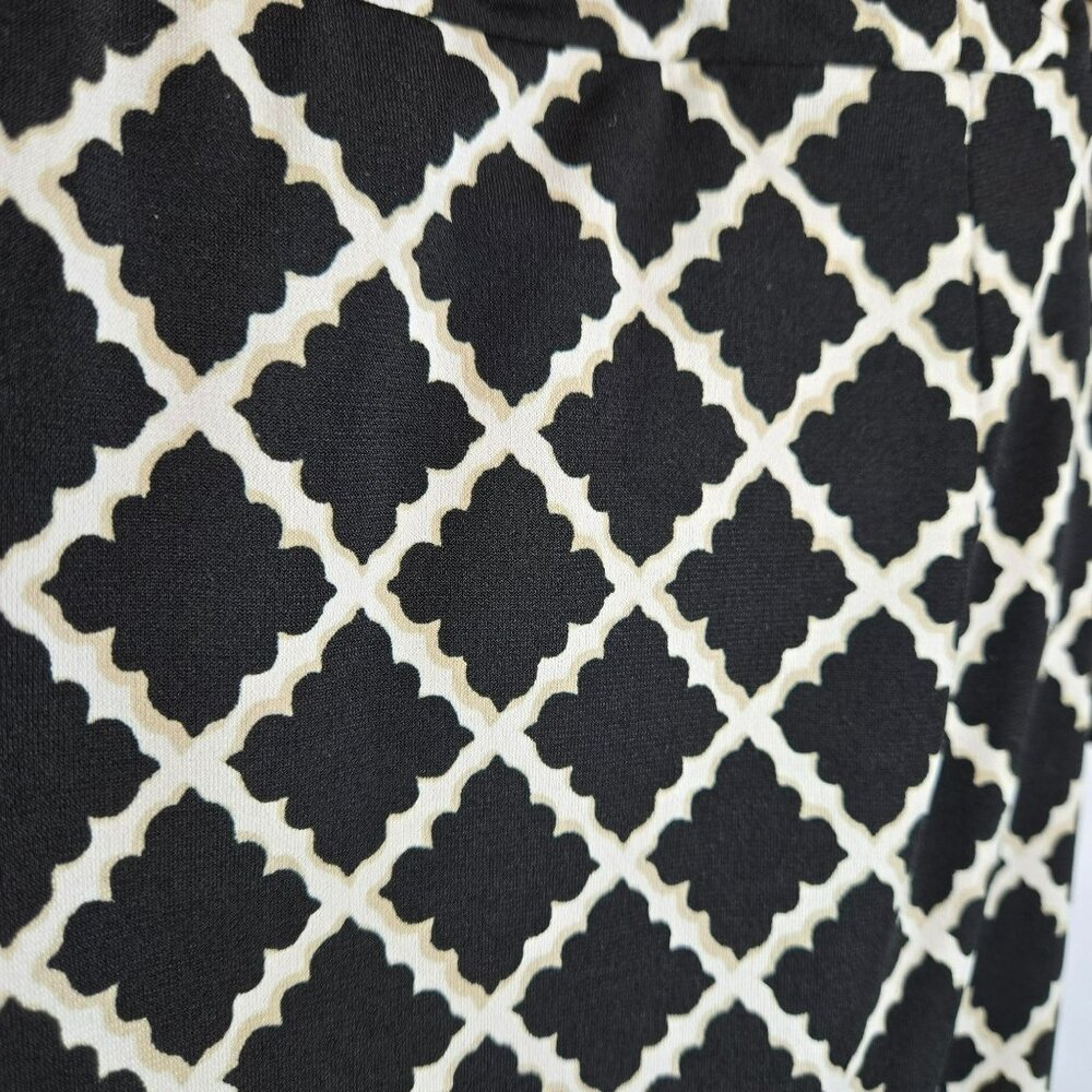 White House Black Market Geometric Faux Wrap Dress Sz 8 Belted Stretch Lined - Picture 4 of 11
